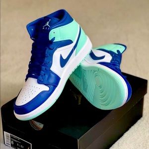 Air Jordan 1 Mid “Blue/Mint”